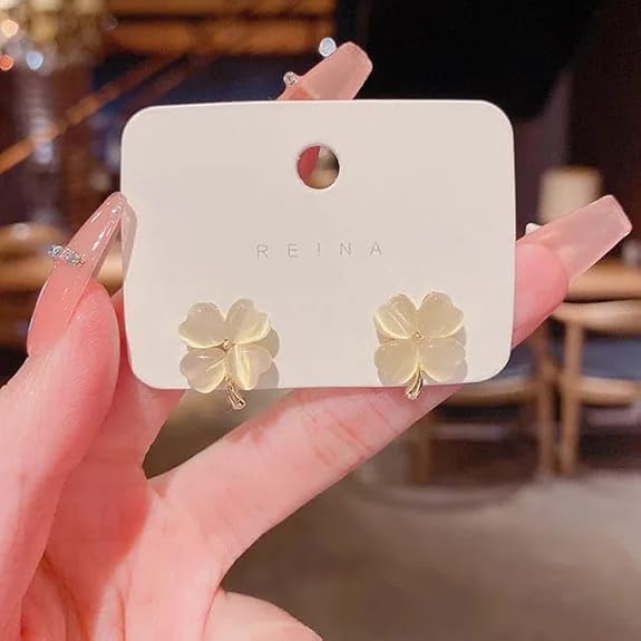 Clover Stud Earrings