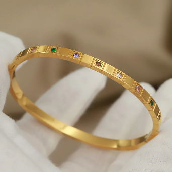 Color Pop Bangle – 18K Gold Plated Stainless Steel, Waterproof & Anti-Tarnish Bracelet