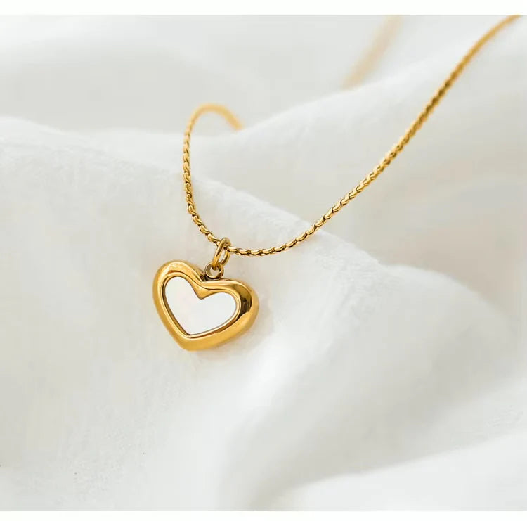 Aubine MOP Heart Necklace