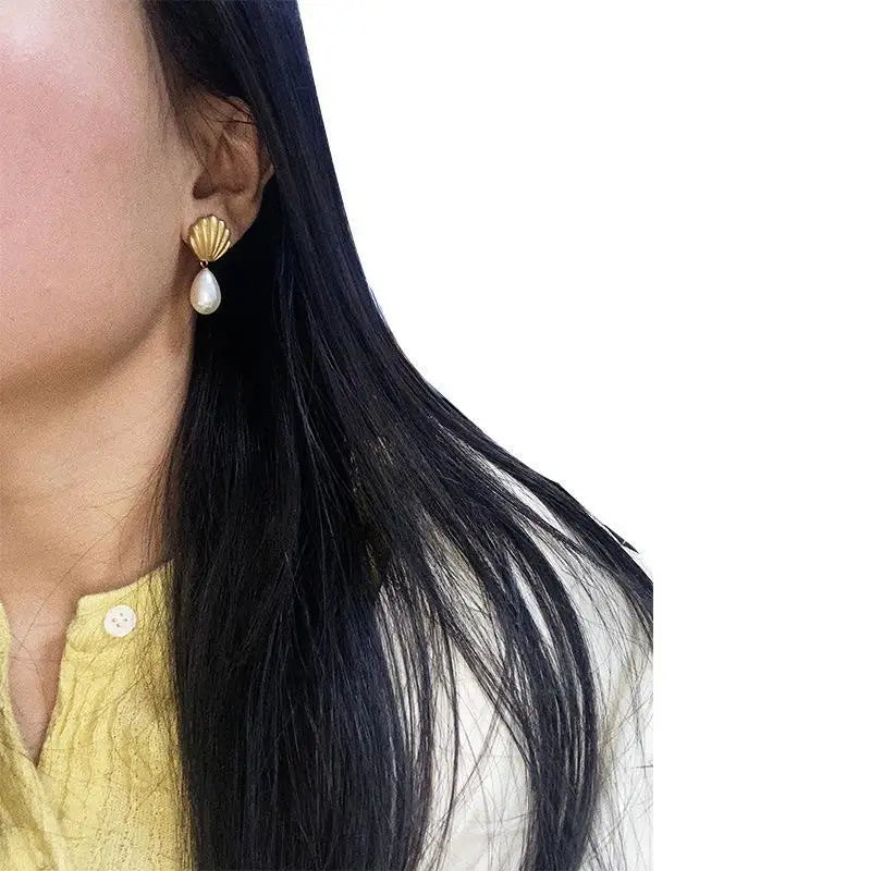 18K GOLD PLATED MERMAID PEARL DROP EARRINGS