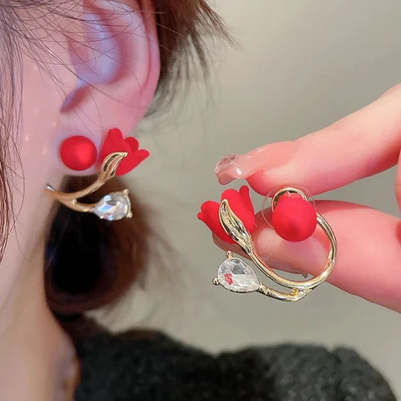 Red Tulip Perky Pearl Earrings