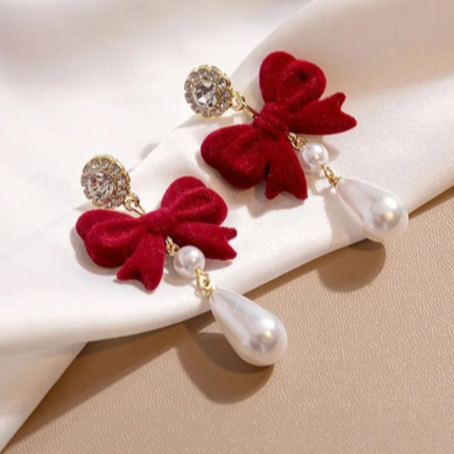 Red Bow