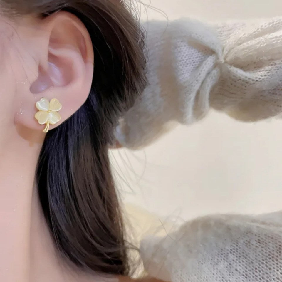 Clover Stud Earrings