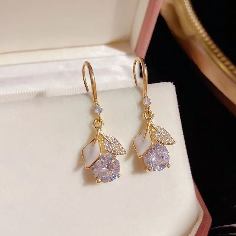 Falling Dew Earrings