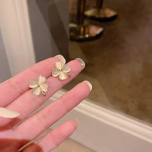 Clover Stud Earrings