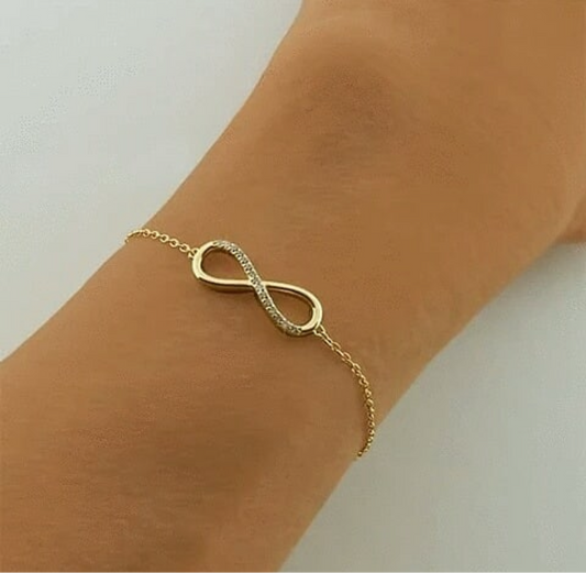 BEYOND LOVE 18K GOLD PLATED INFINITY BRACELET