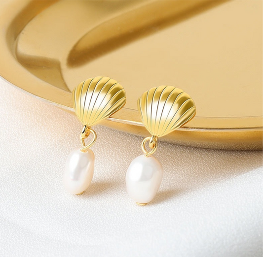 18K GOLD PLATED MERMAID PEARL DROP EARRINGS