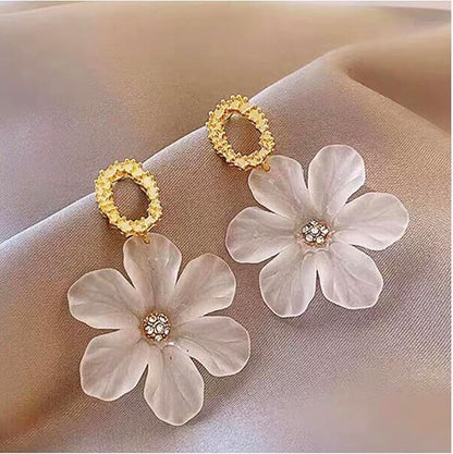 Blossom Breeze Flower Earrings