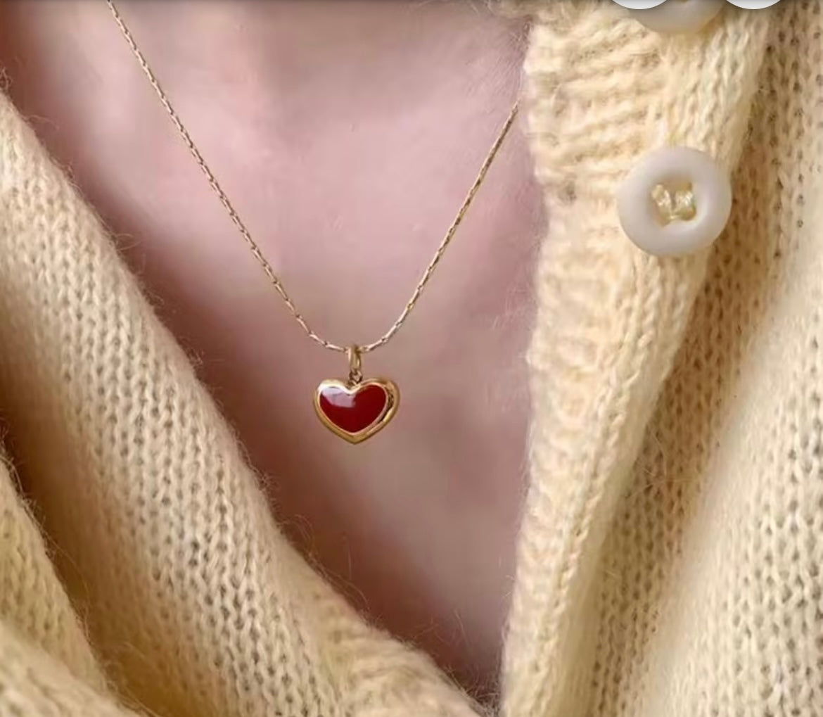 Minimalistic Red Heart Pendant Necklace