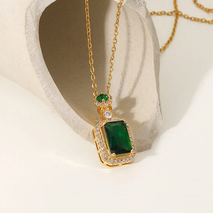 Green Emerald Elegance Pendant Necklace