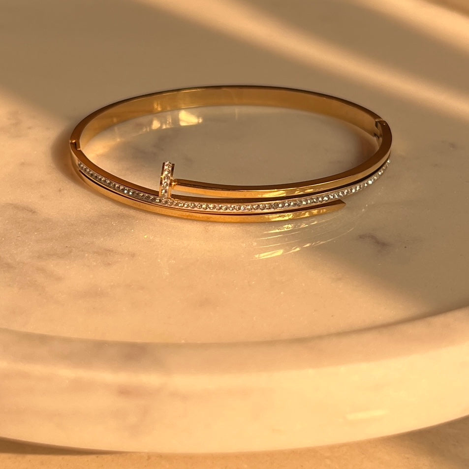 Nail Cubic Zircona 18K Gold Plated Bangle Bracelet