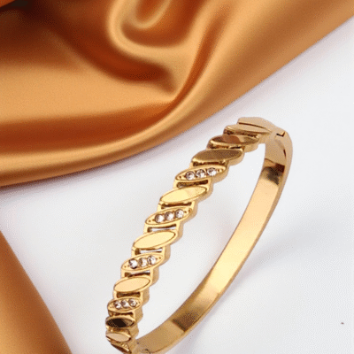 Slanting Oval Designer Bracelet