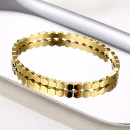 Hexa Gleam Bracelet