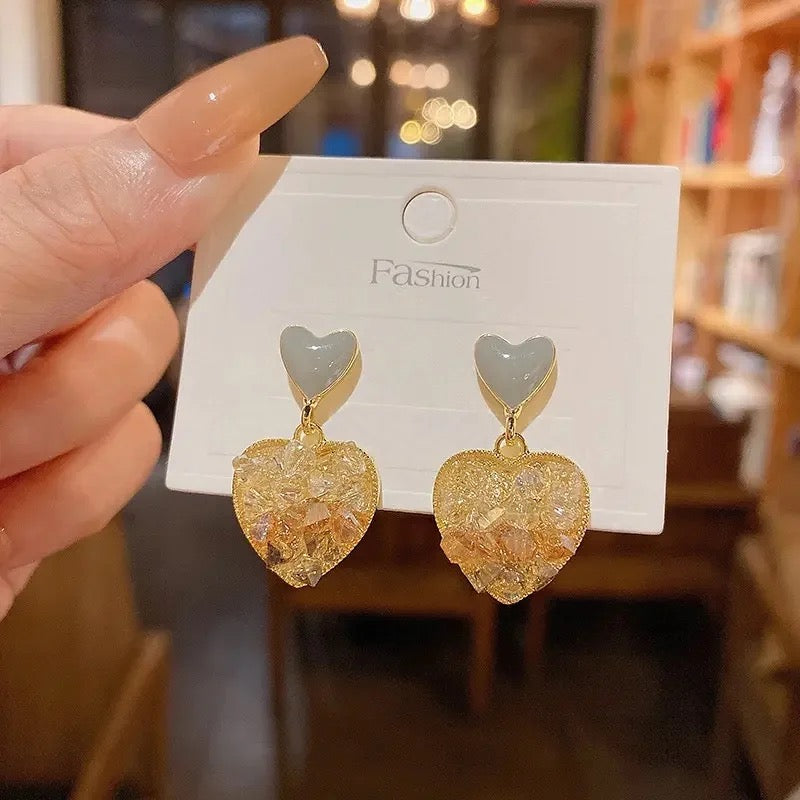 Minimalist Druzy Heart Stud Earrings