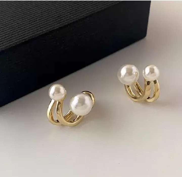 Pearlfect Minimal Earrings