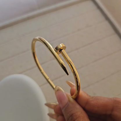 Nail Bracelet
